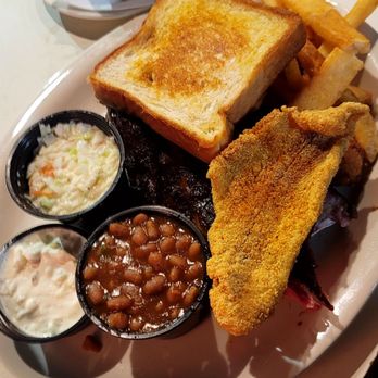Blues City Cafe - Southern Near Me - Memphis, Tennessee