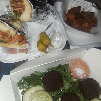 Cafe Istanbul - Yummy - Turkish Near Me - Chicago, Illinois