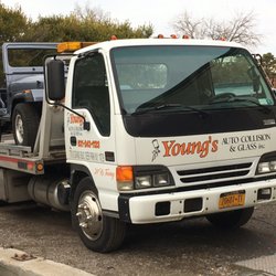 Youngs Auto Collision & Glass