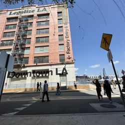 Downtown Los Angeles Farmer's Market