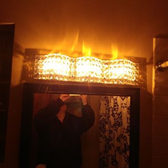 Budget Host Arrowhead Motel - Beautiful lighting ! - Hotels Near Me - Sundance, Wyoming