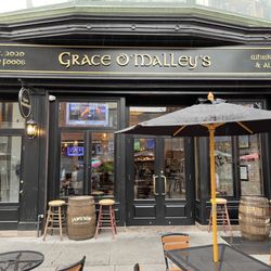 Grace O Malley’s - Outside