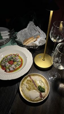 Zizi Wine Bar by null