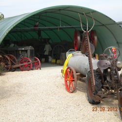 Musée du Machinisme Agricole et Automobile de Salviac