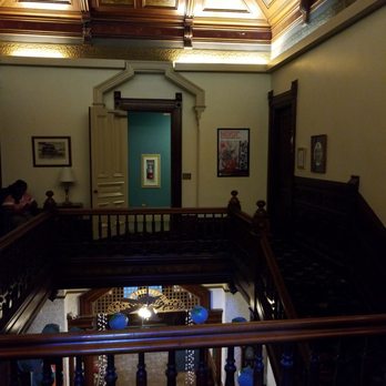 HI Sacramento Hostel - Hostels Near Me - Sacramento, California