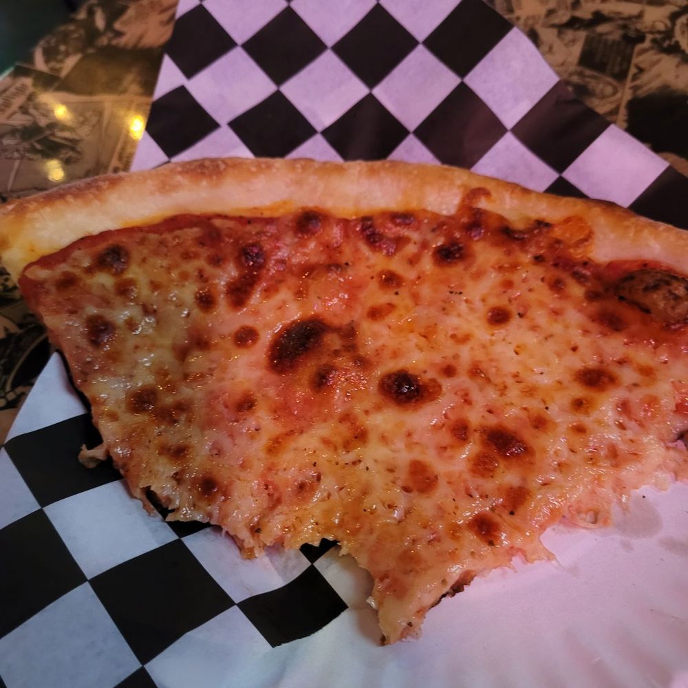 The 4th Horseman - Slice of cheese pizza - Pizza Near Me - Long Beach, California The 4th Horseman - Slice of cheese pizza - Pizza Near Me - Long Beach, California