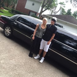 Signature Limousine - Ready for the night on the town for 21st birthday.