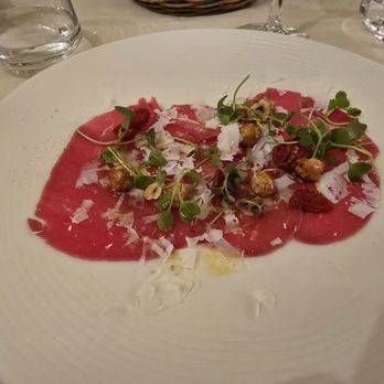 La Taverna del Leone - Beef carpaccio - Italian Near Me - Positano, SA La Taverna del Leone - Beef carpaccio - Italian Near Me - Positano, SA