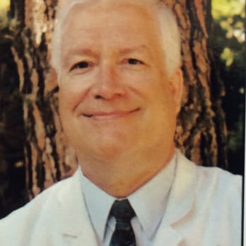 Stephen L Kuchenbecker, MD - Surgeons Near Me - Santa Monica, California Stephen L Kuchenbecker, MD - Surgeons Near Me - Santa Monica, California