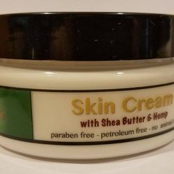 East Tennessee Hemp Company - This natural remedy is strong enough for the driest of skin, with thick, rich emollients that absorb instantly