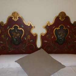 Sant Roc - Prächtige Kopfenden