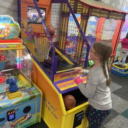 Chuck E. Cheese