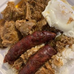 El Bombazo Meat Market