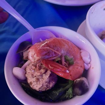 Wind Lounge - Hot pot soup w/ noodles - Sports Bars Near Me - Westminster, California