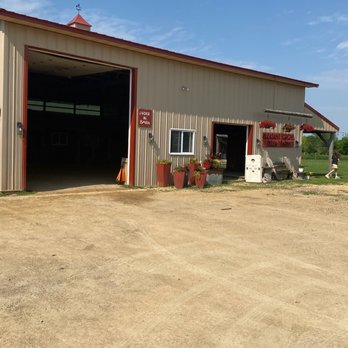 Pleasant Grove Pizza Farm - Barn where you order - Pizza Near Me - Waseca, Minnesota Pleasant Grove Pizza Farm - Barn where you order - Pizza Near Me - Waseca, Minnesota