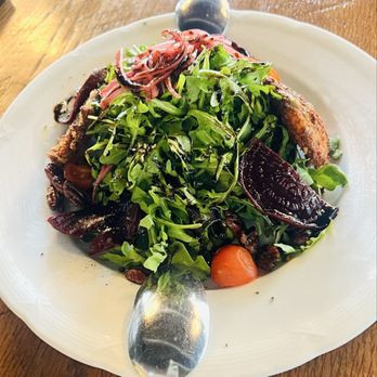 Mia Bella Trattoria - Roasted Beets and Goat Cheese Salad - Italian Near Me - Houston, Texas