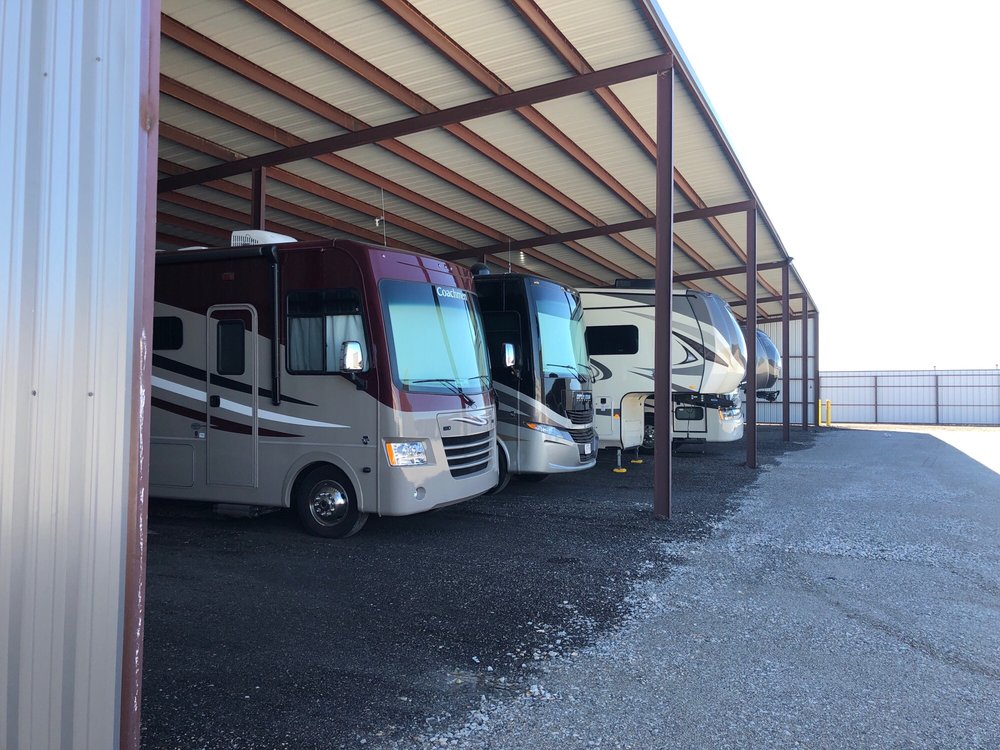 HILL TOP RV & BOAT STORAGE SOLUTIONS Updated October 2024 8356 Thompson Rd, Northlake, Texas