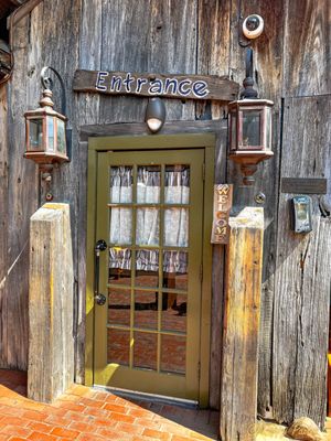 Babe's Chicken Dinner House by null
