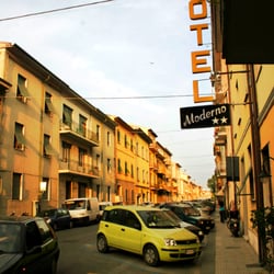 Hotel Moderno