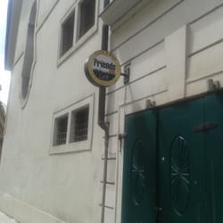 Friends club & bar