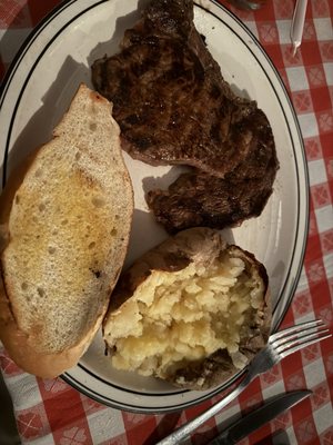 The Beefmastor Inn by null