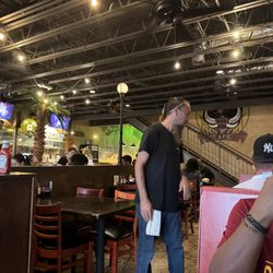 HogsHead Cafe - Dining room
