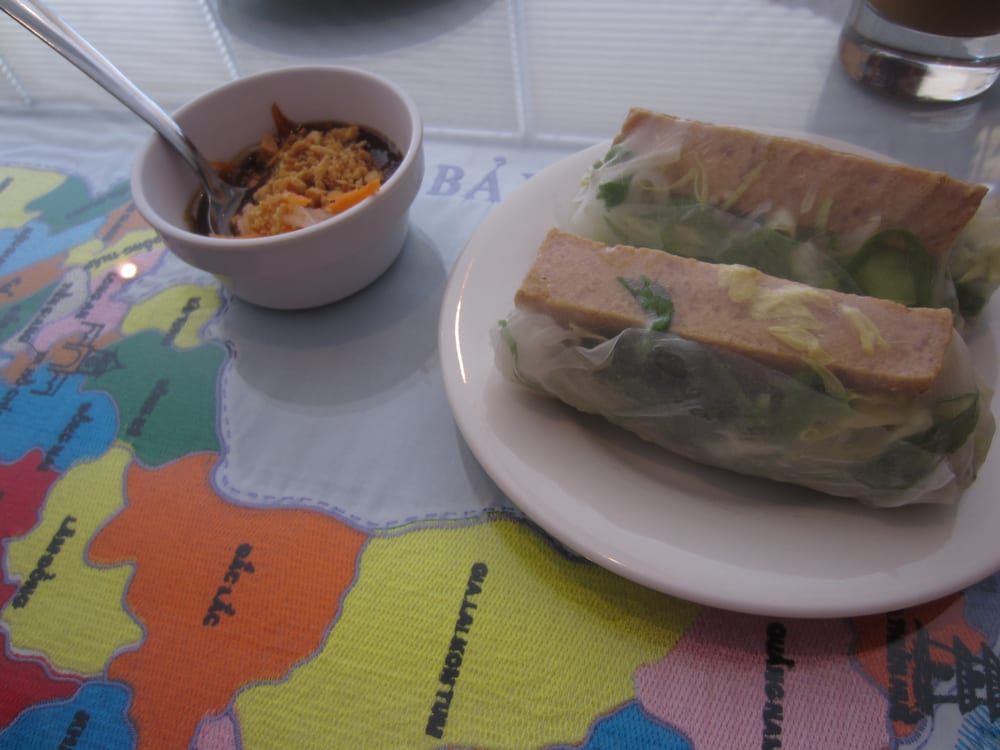 Order Goi Cuon Chay (Temple Rolls) (2) food online from Lang Van store, Charlotte on bringmethat.com