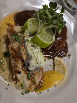 Chalet Restaurant & Bar by null