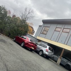 Dharmachakra Buddhist Center