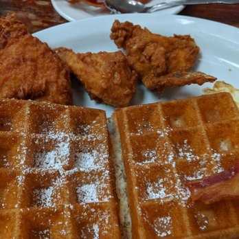 Hungry Fox - Chicken and waffles - Breakfast & Brunch Near Me - North Hollywood, California Hungry Fox - Chicken and waffles - Breakfast & Brunch Near Me - North Hollywood, California