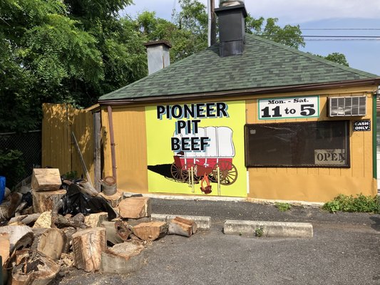 Pioneer Pit Beef by null