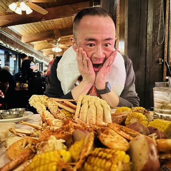 The Crab Pot - Omg... yesssss! - Seafood Near Me - Seattle, Washington The Crab Pot - Omg... yesssss! - Seafood Near Me - Seattle, Washington