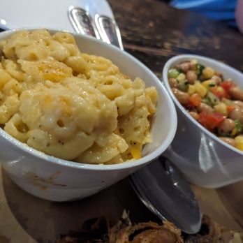 Bludso's BBQ - Mac & Cheese and cowboy caviar. - Barbeque Near Me - Los Angeles, California Bludso's BBQ - Mac & Cheese and cowboy caviar. - Barbeque Near Me - Los Angeles, California