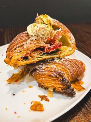 Angus T Bakery & Café - Yaletown by null