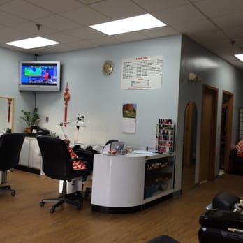 Hollywood Nail - Nail Salons Near Me - Morton Grove, Illinois