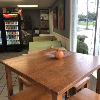 Louie G's - Desserts Near Me - Sewell, New Jersey