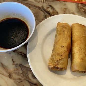 Canton Palace Chinese Restaurant - 2 Spring Rolls - Dim Sum Near Me - Miami, Florida