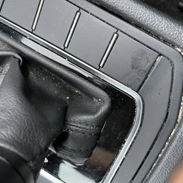 This was after the car wash and interior cleaning , they left the middle console dirty and never cleaned it . This was after the car wash and interior cleaning , they left the middle console dirty and never cleaned it .