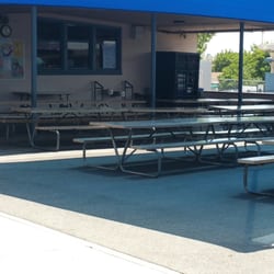 Thomas Jefferson Elementary School - Cafeteria