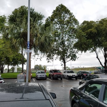 Stadium Hotel - They have a touchdown goal behind the parking lot. - Hotels Near Me - Miami Gardens, Florida Stadium Hotel - They have a touchdown goal behind the parking lot. - Hotels Near Me - Miami Gardens, Florida