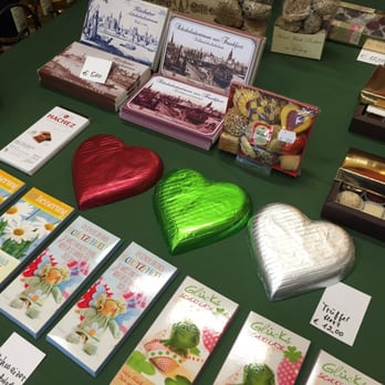 Feingefühl - Pralinen, auch in tollen Geschenkboxen - Delicatessen Near Me - Frankfurt, HE Feingefühl - Pralinen, auch in tollen Geschenkboxen - Delicatessen Near Me - Frankfurt, HE