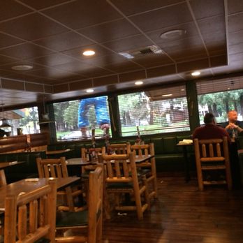 Lumberjacks Restaurant - Not too crowded on this side. Perfect - American Near Me - Stockton, California
