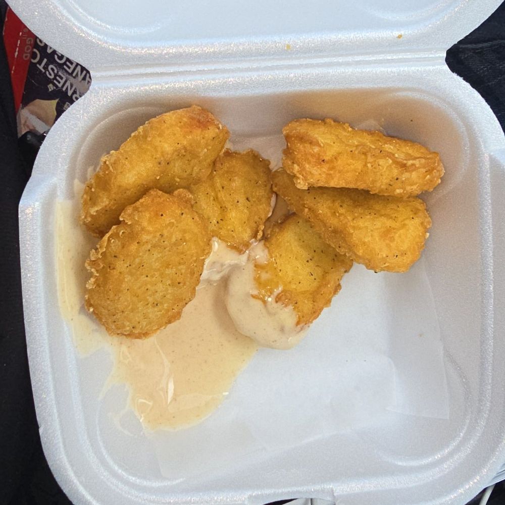 Hi Wings - Chicken is what is posted but reality is only frozen nuggets which taste really bad. 6 Pieces - Seafood Near Me - Opa locka, Florida Hi Wings - Chicken is what is posted but reality is only frozen nuggets which taste really bad. 6 Pieces - Seafood Near Me - Opa locka, Florida