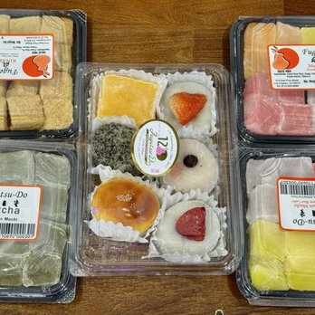 Fugetsu-Do - matcha mochi, kinako mochi, assorted mochi, mini fruit mochi - Candy Stores Near Me - Los Angeles, California