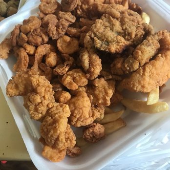 Daddyz In The Pass - Seafood platter - Seafood Near Me - Pass Christian, Mississippi Daddyz In The Pass - Seafood platter - Seafood Near Me - Pass Christian, Mississippi