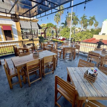 Toledo Marisquería Tradicional - Terrace - Seafood Near Me - Mazatlán, SIN