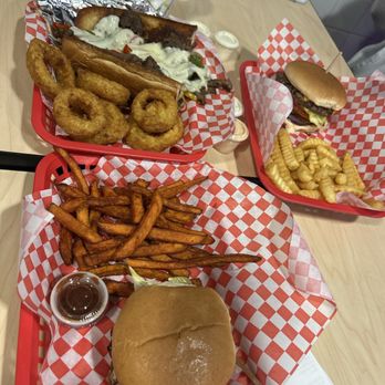 Juicy Burger - Chapli Burger, Philly Cheesesteak Cheeseburger Combo. - Burgers Near Me - Bakersfield, California Juicy Burger - Chapli Burger, Philly Cheesesteak Cheeseburger Combo. - Burgers Near Me - Bakersfield, California