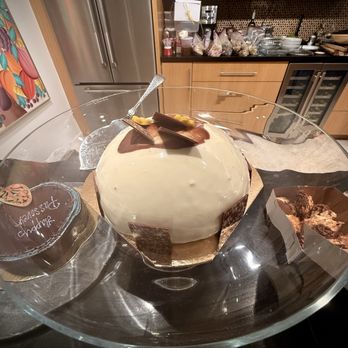 Croissan'Time - White Chocolate Mousse Cake - Bakeries Near Me - Fort Lauderdale, Florida Croissan'Time - White Chocolate Mousse Cake - Bakeries Near Me - Fort Lauderdale, Florida