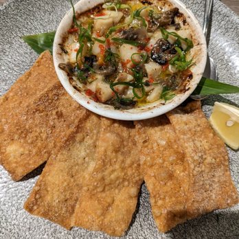 Basalt - Scallop Dynamite - New American Near Me - Honolulu, Hawaii