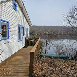 Long Pond Cottages